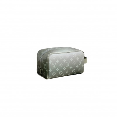 LOUIS VUITTON LOCKER DOPP KIT M11559 (23*13*12cm)